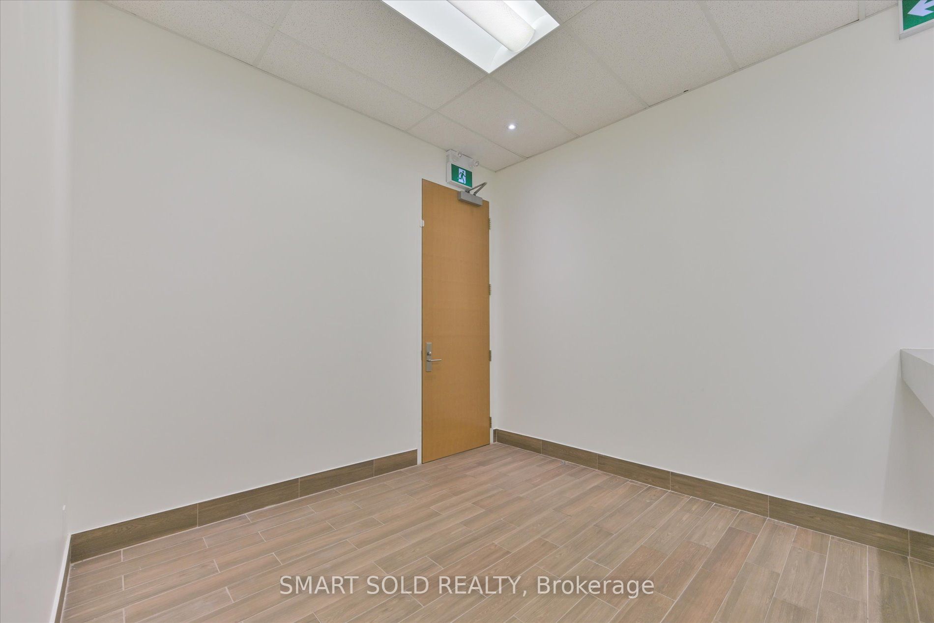 4773 Yonge Street 4c Property Photo 6