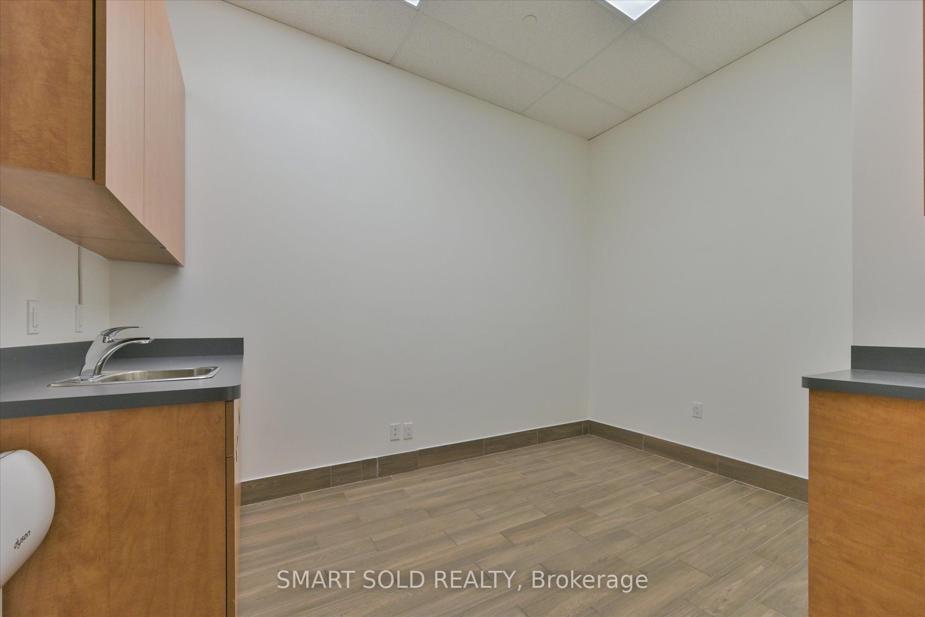 4773 Yonge Street 4c Property Photo 10