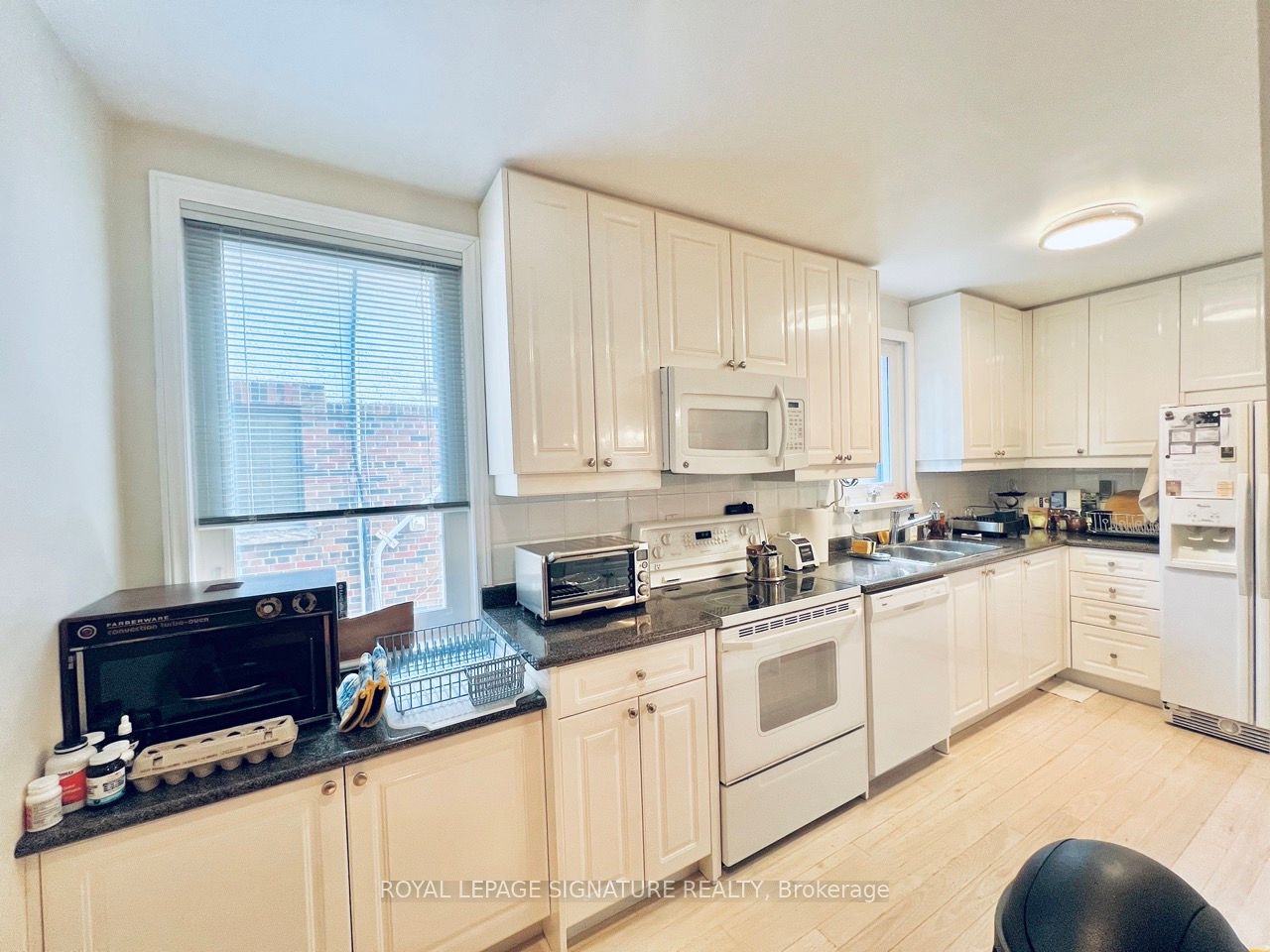 24 College View Avenue Property Photo 8