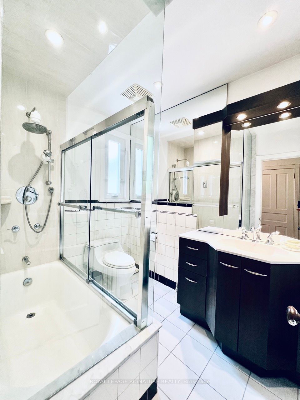 24 College View Avenue Property Photo 15