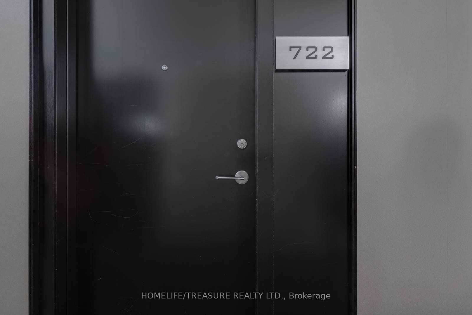 231 Fort York Boulevard 722 Property Photo 2