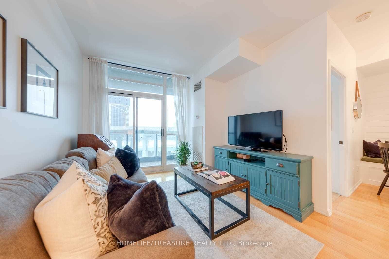 231 Fort York Boulevard 722 Property Photo 7