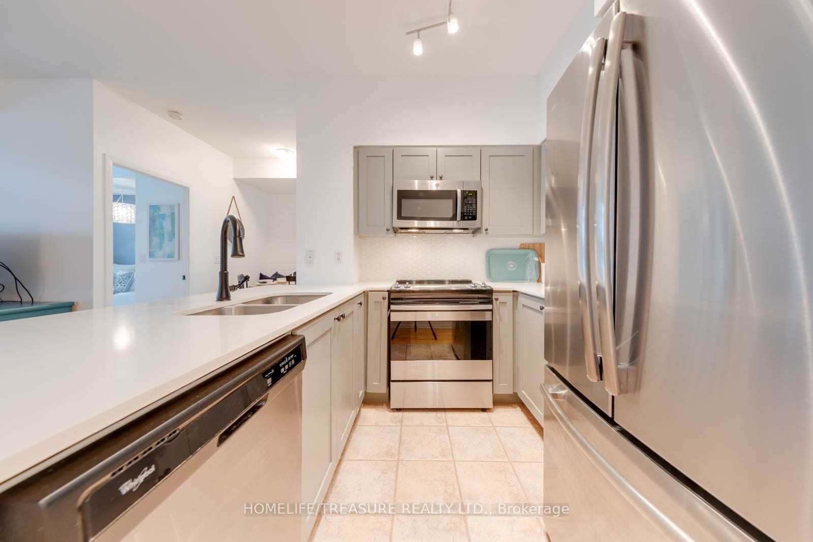 231 Fort York Boulevard 722 Property Photo 14
