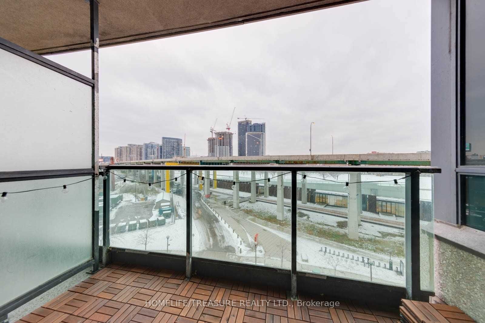 231 Fort York Boulevard 722 Property Photo 17