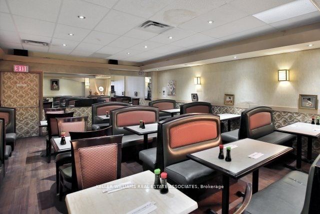 388 Bloor Street Property Photo 6