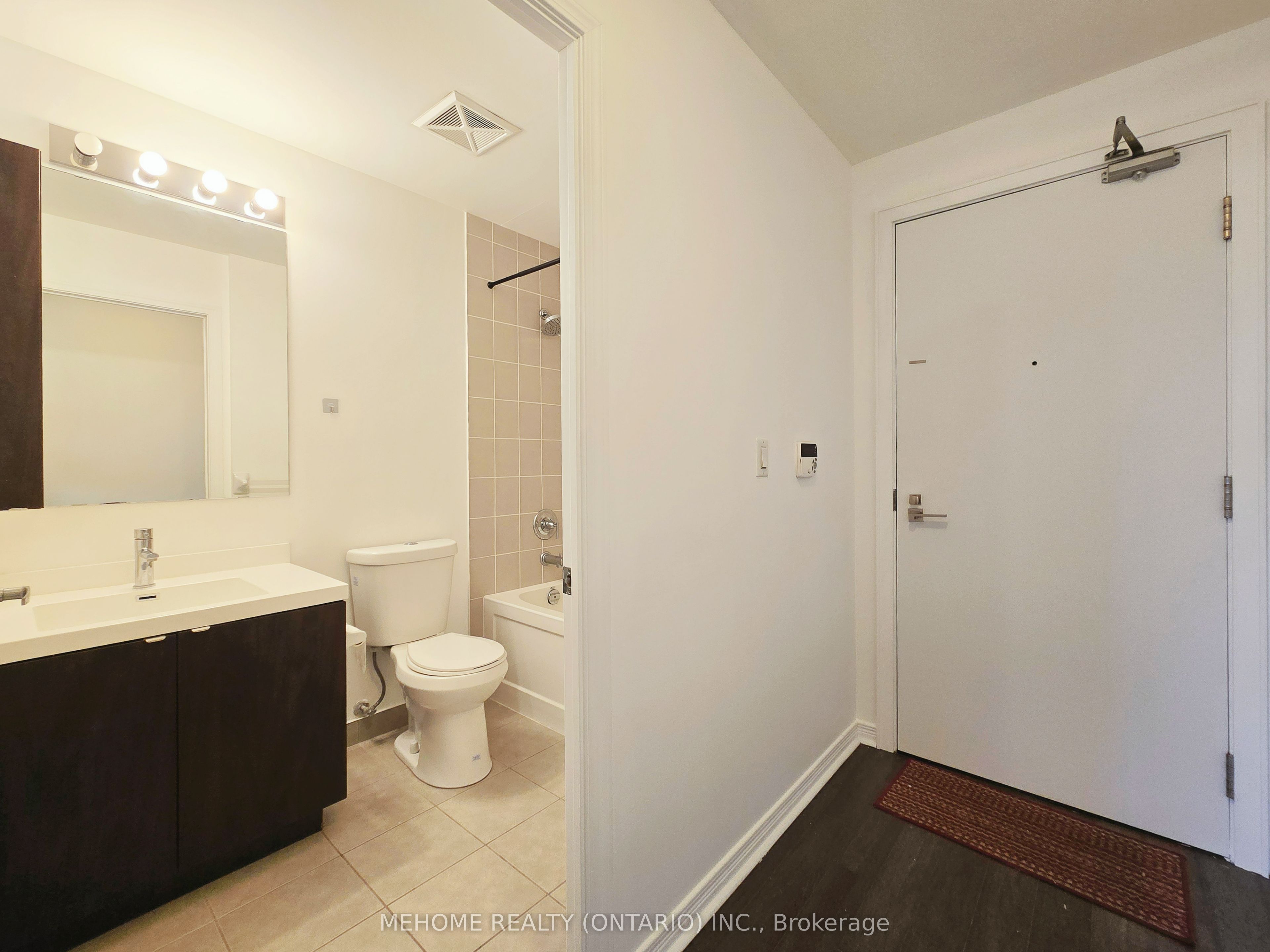 352 Front Street W 1914 Property Photo 9