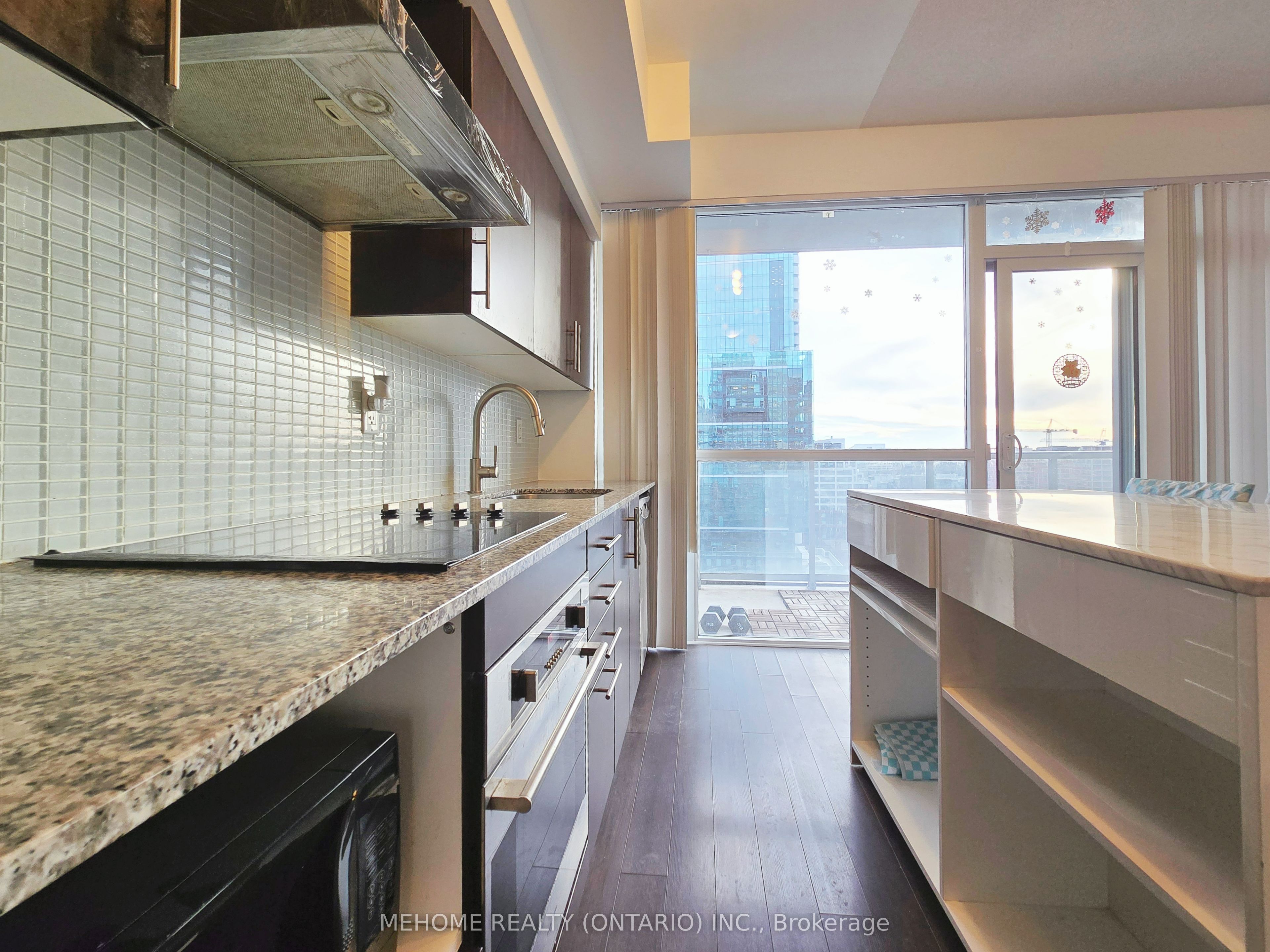 352 Front Street W 1914 Property Photo 15