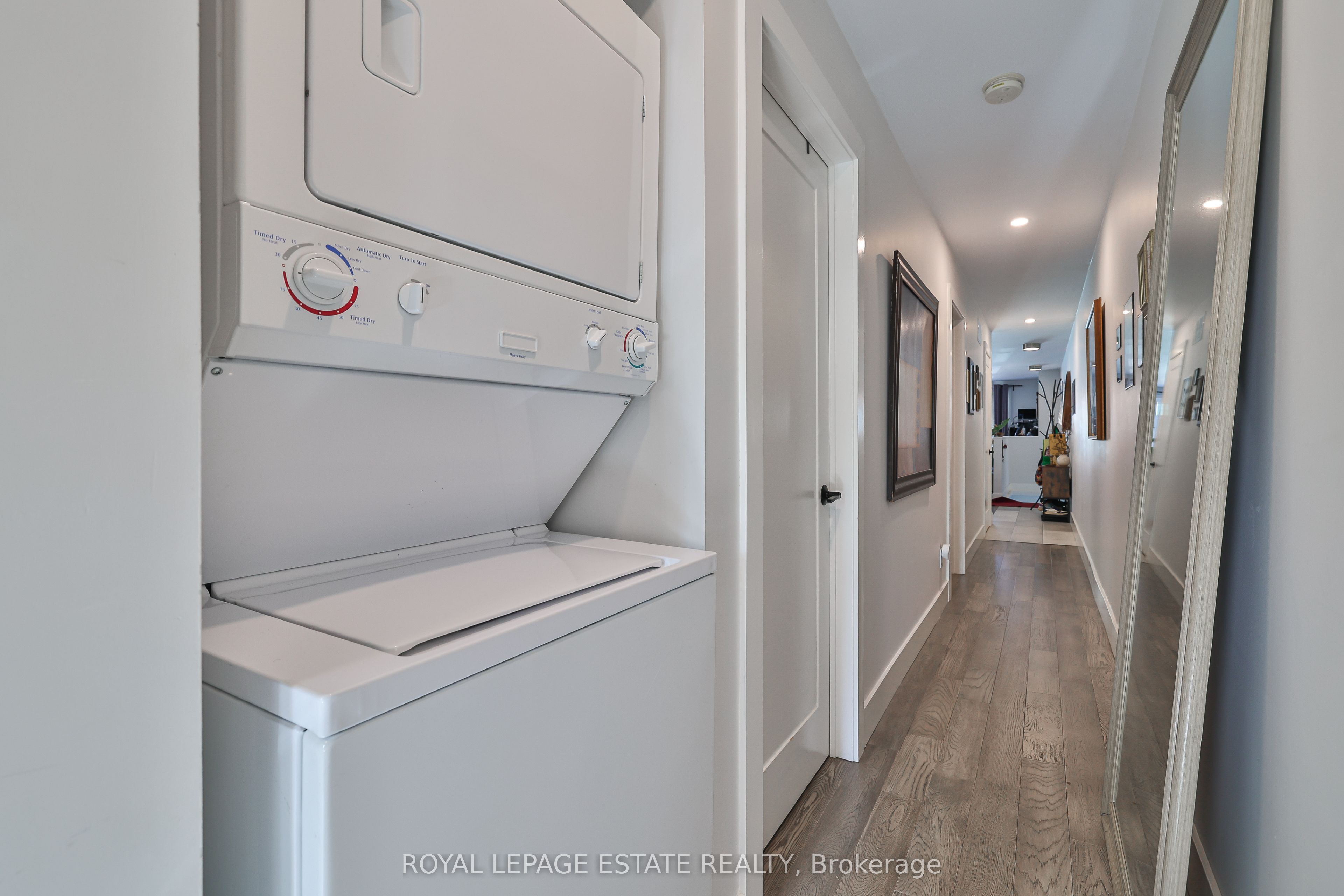 1088 Bathurst Street Property Photo 10