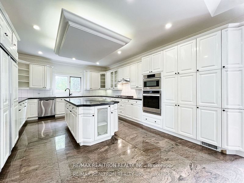 61 Arjay Crescent Property Photo 13