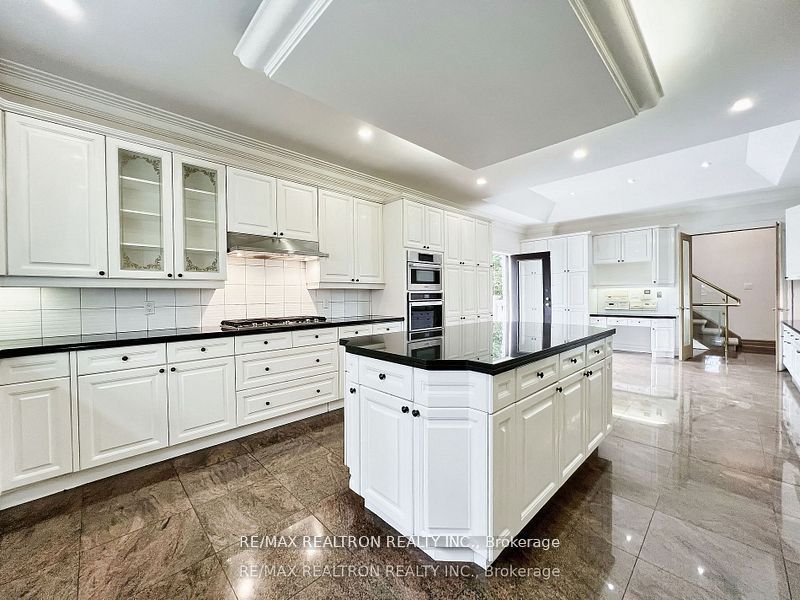 61 Arjay Crescent Property Photo 14