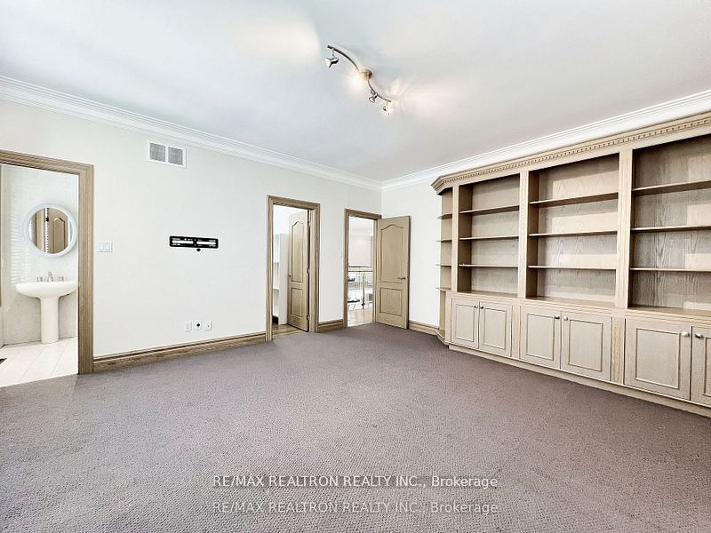 61 Arjay Crescent Property Photo 24