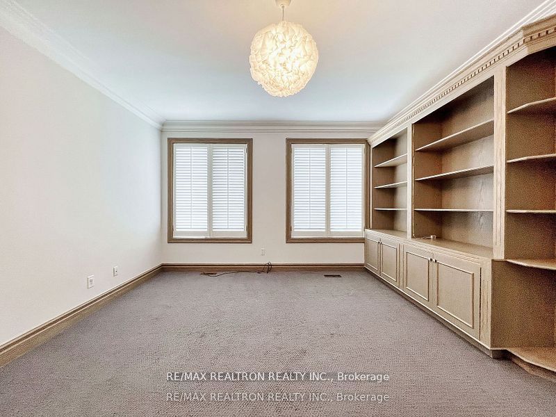 61 Arjay Crescent Property Photo 28