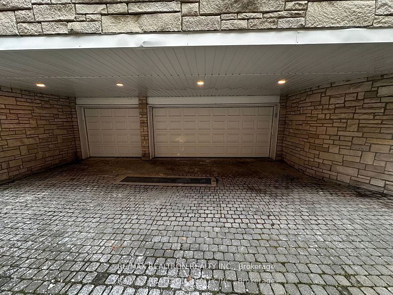 61 Arjay Crescent Property Photo 39