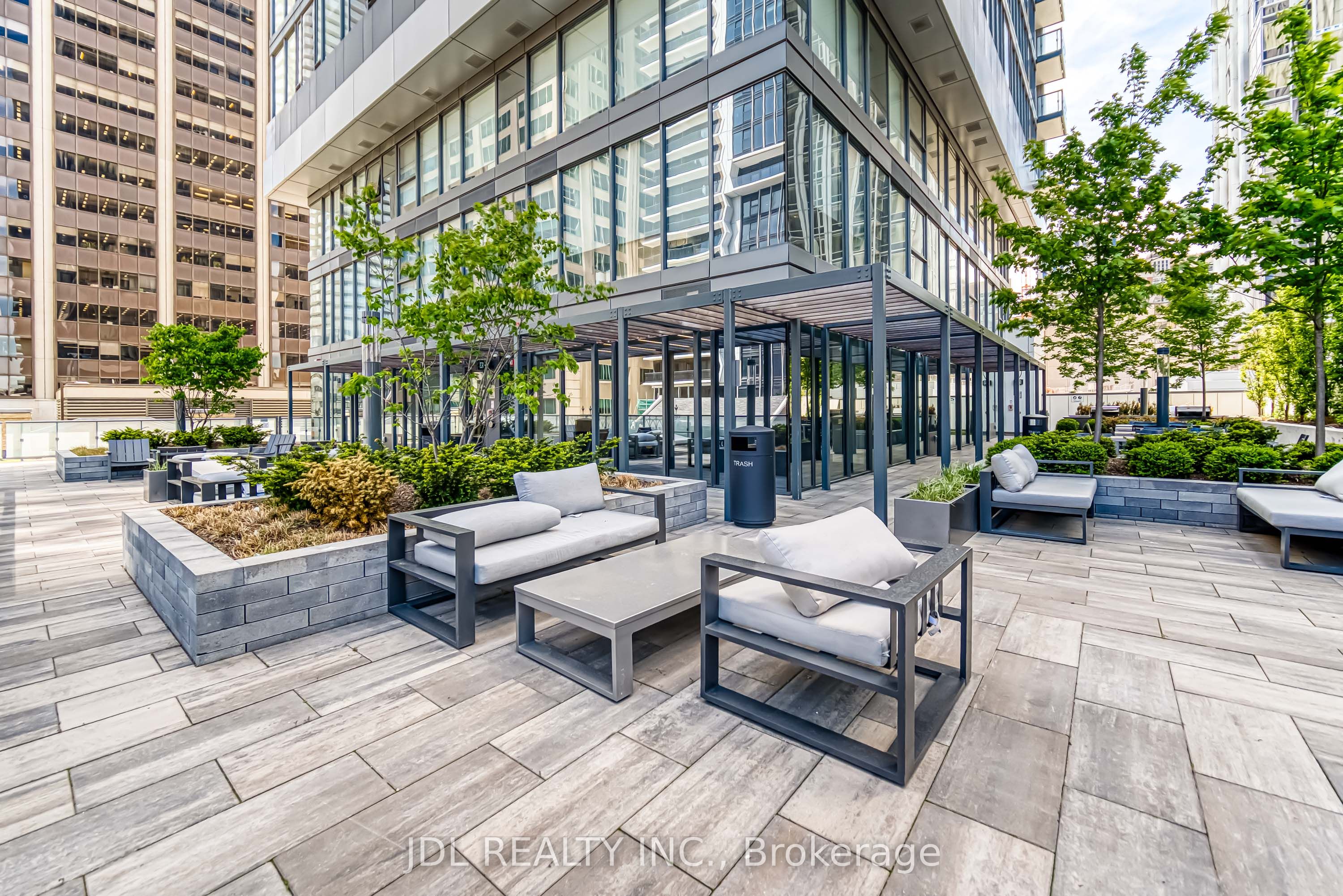#3105 - 8 Cumberland Street Property Photo 28