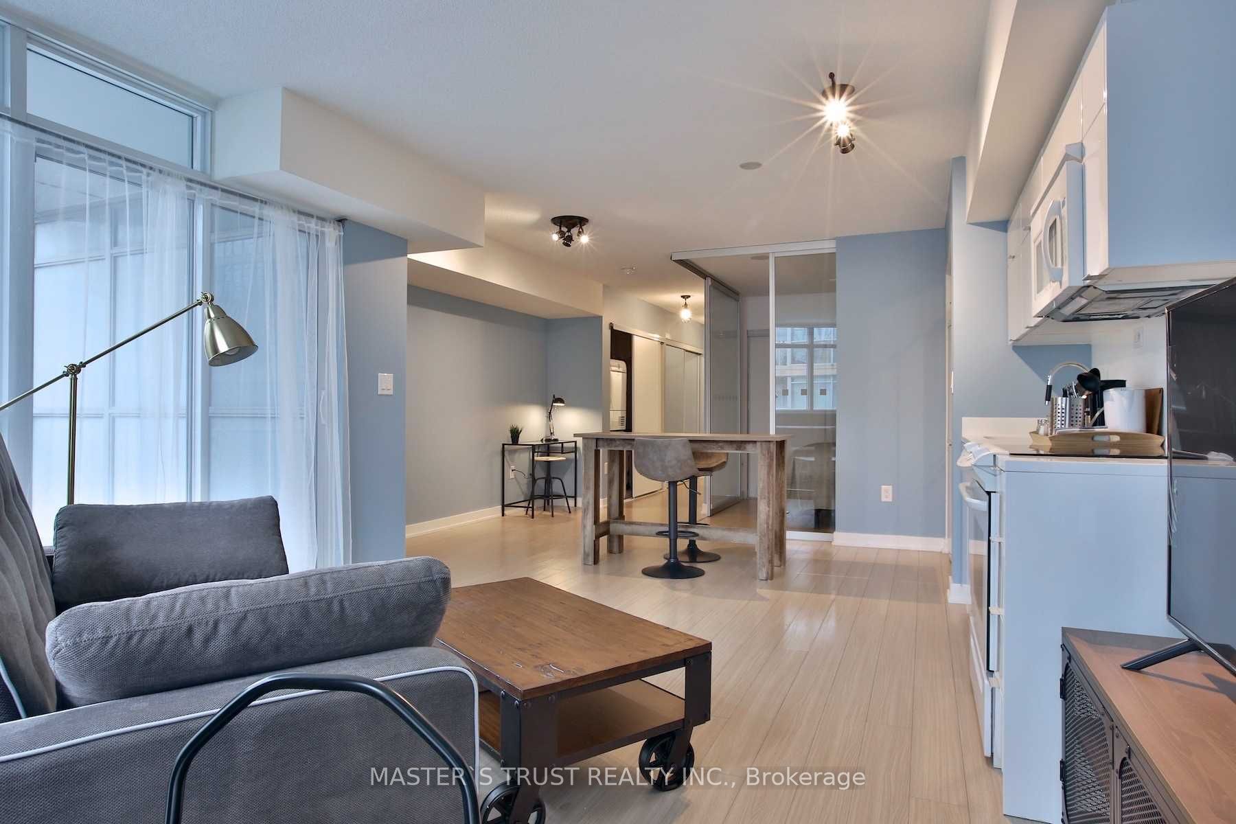 21 Iceboat Terrace 932 Property Photo 2