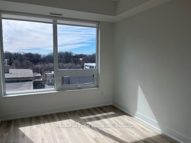 #411 - 310 Tweedsmuir Avenue Property Photo 13