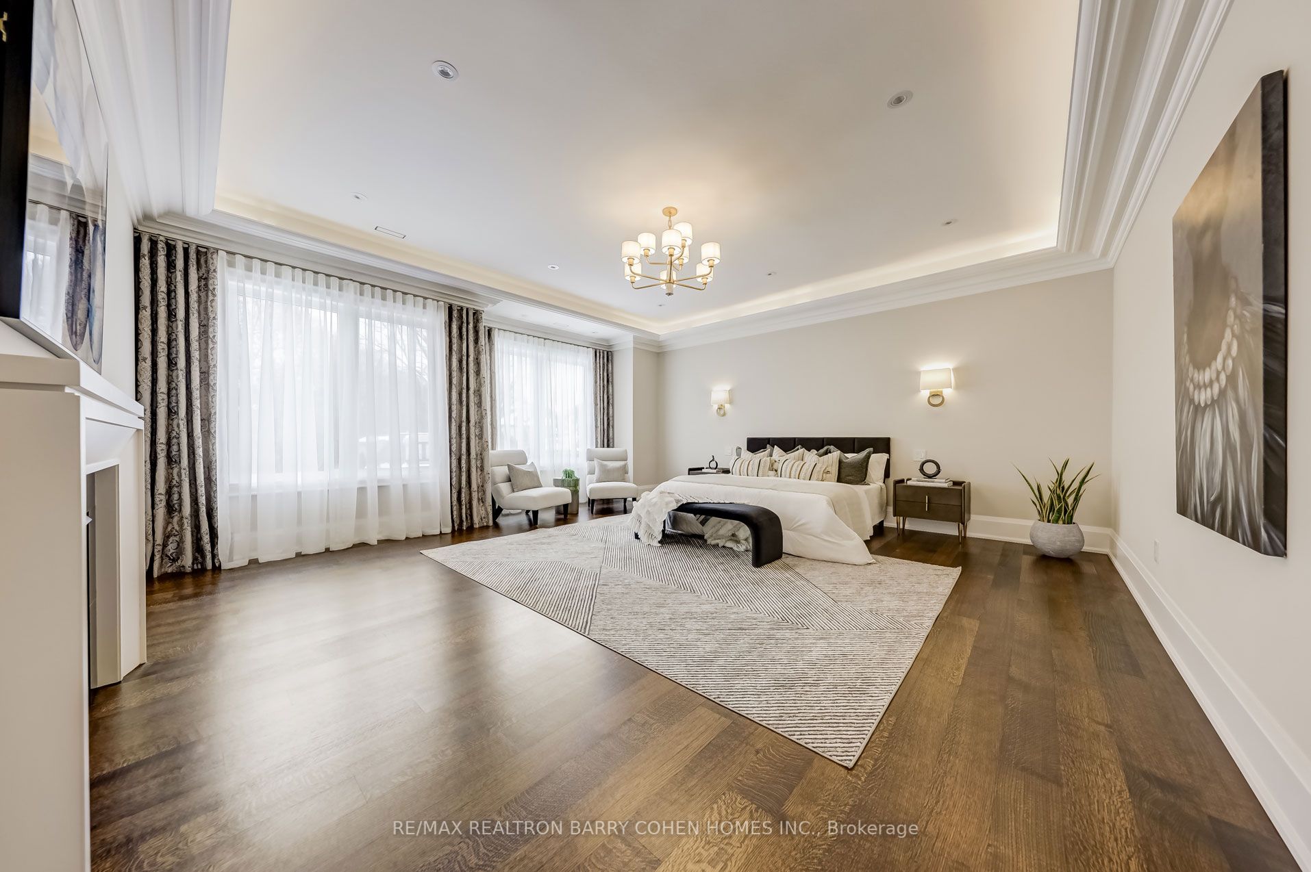 189 Old Yonge Street Property Photo 17