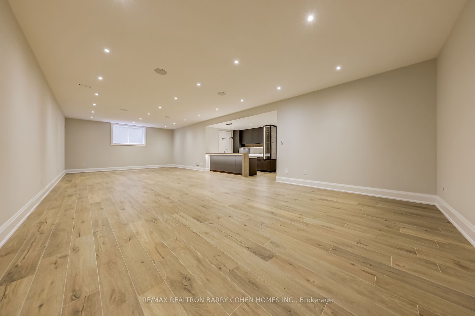 189 Old Yonge Street Property Photo 24