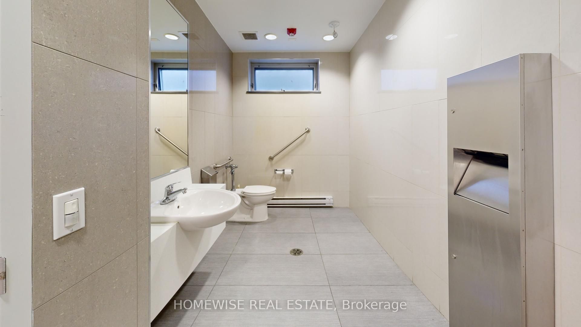 2828 Bathurst Street 200 Property Photo 21