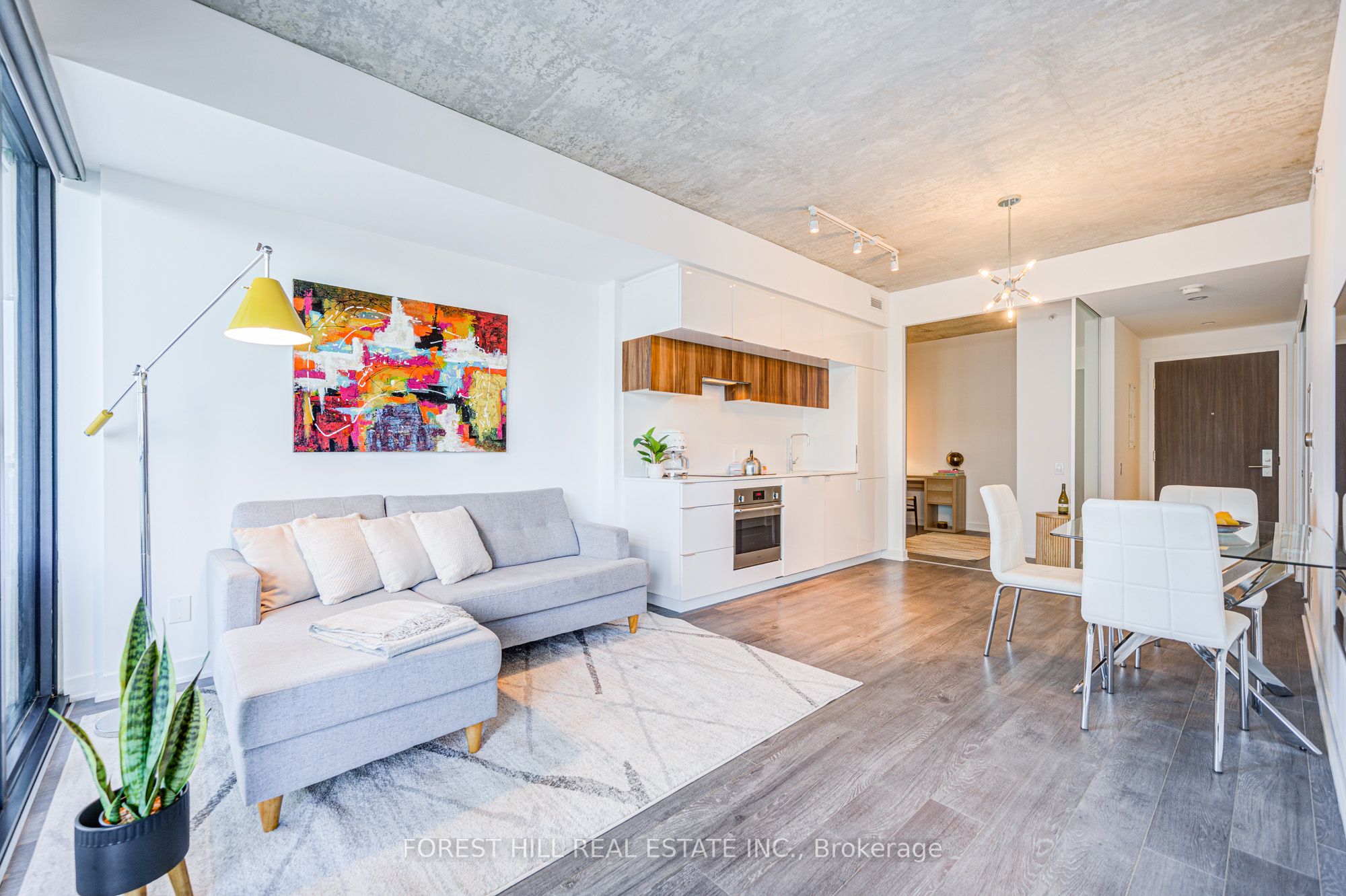 #2501 - 185 Roehampton Avenue Property Photo 1
