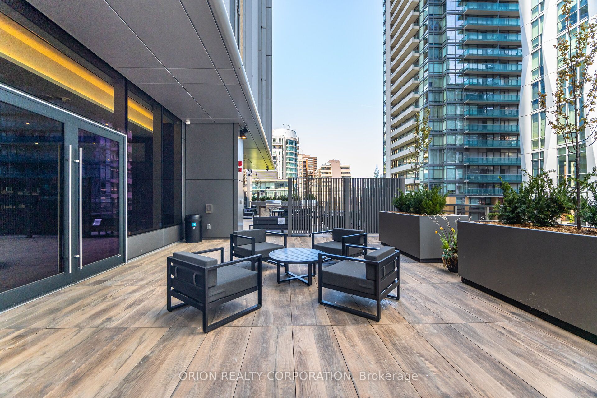 #3204 - 11 Yorkville Avenue Property Photo 39