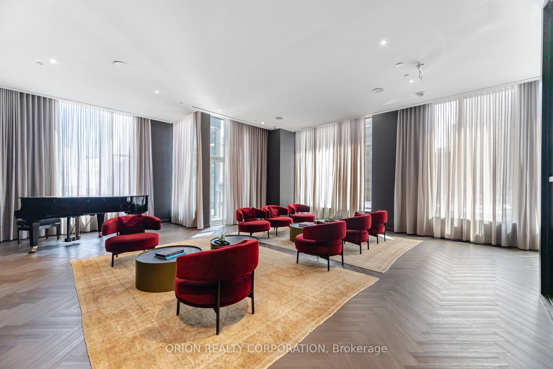 #3204 - 11 Yorkville Avenue Property Photo 47