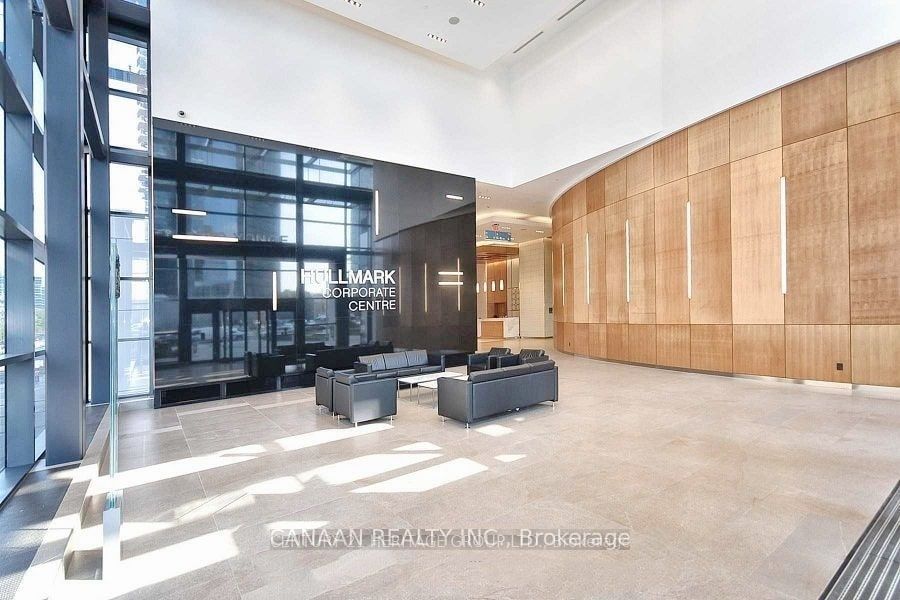4789 Yonge Street 412 Property Photo 3