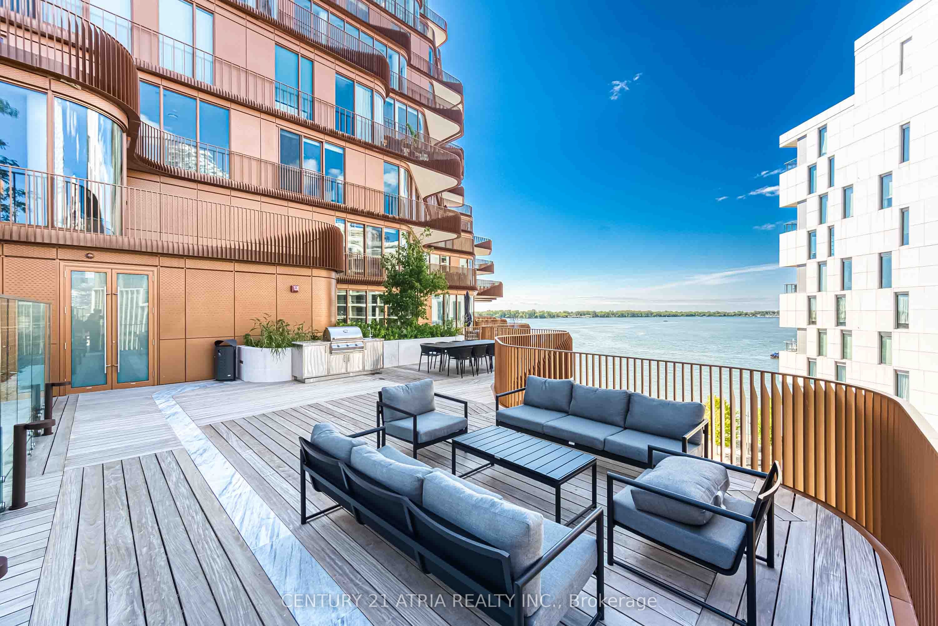 155 Merchants' Wharf N/a 608 Property Photo 33
