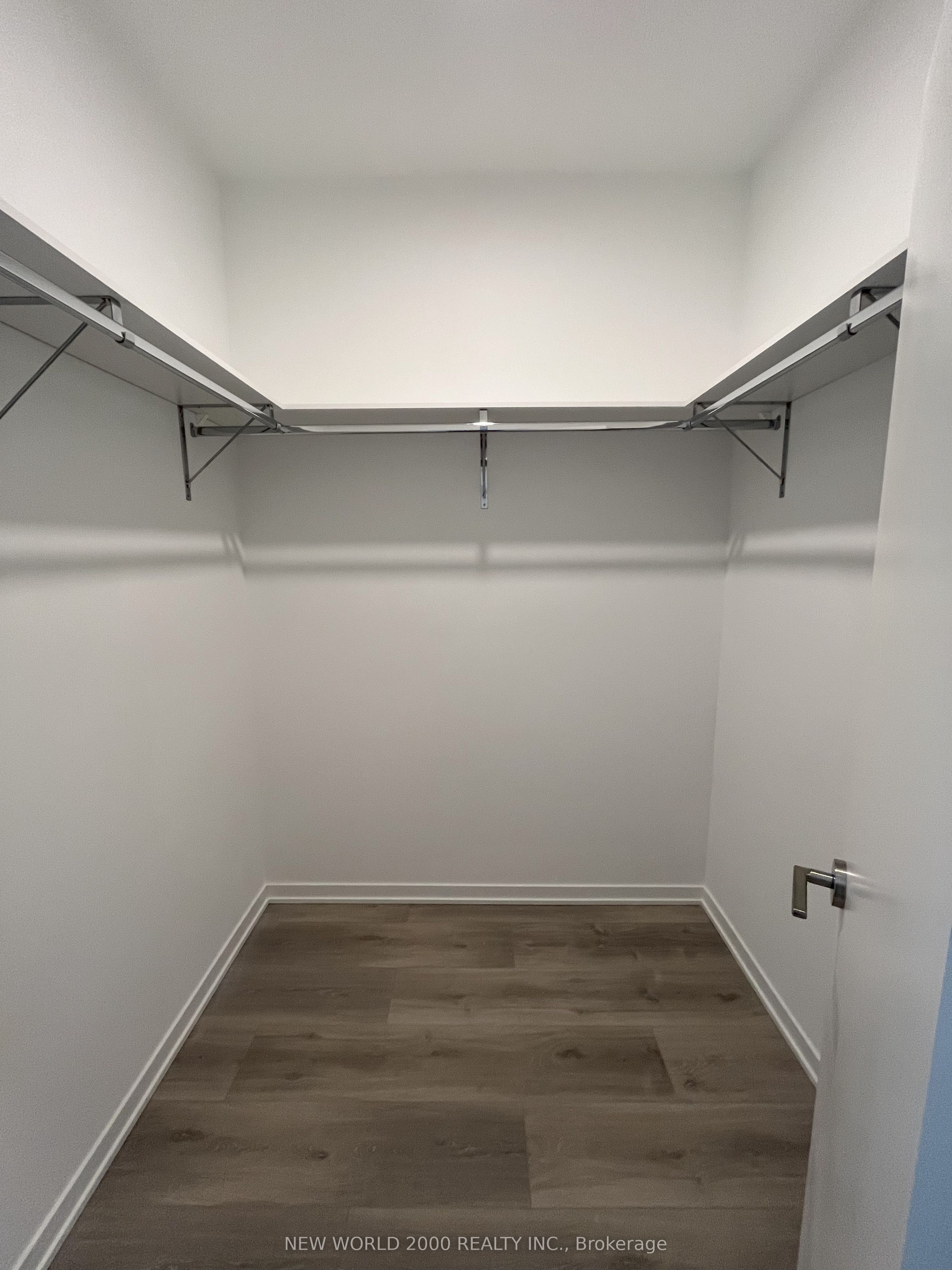 #510 - 101 Roehampton Avenue Property Photo 13