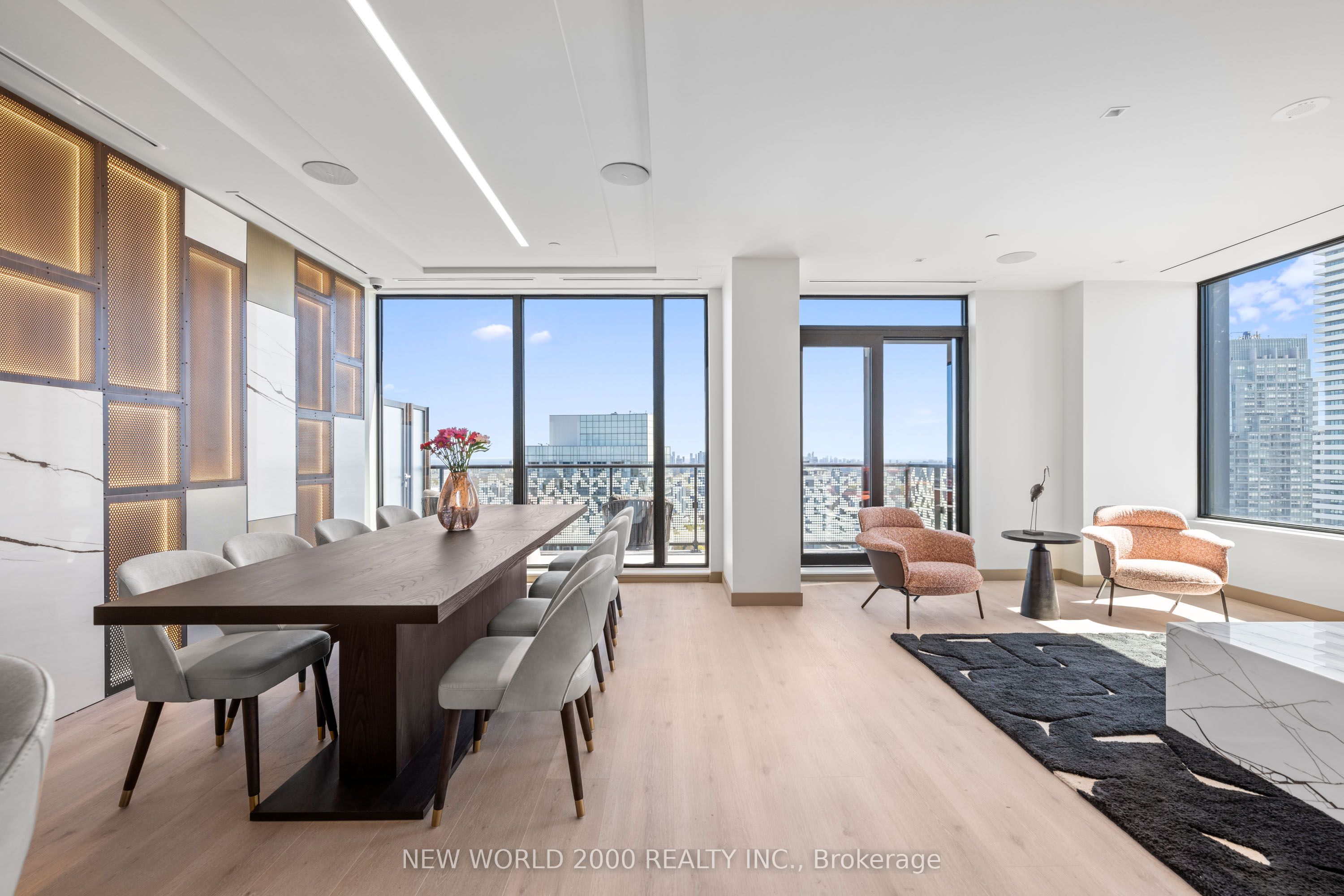 #510 - 101 Roehampton Avenue Property Photo 25