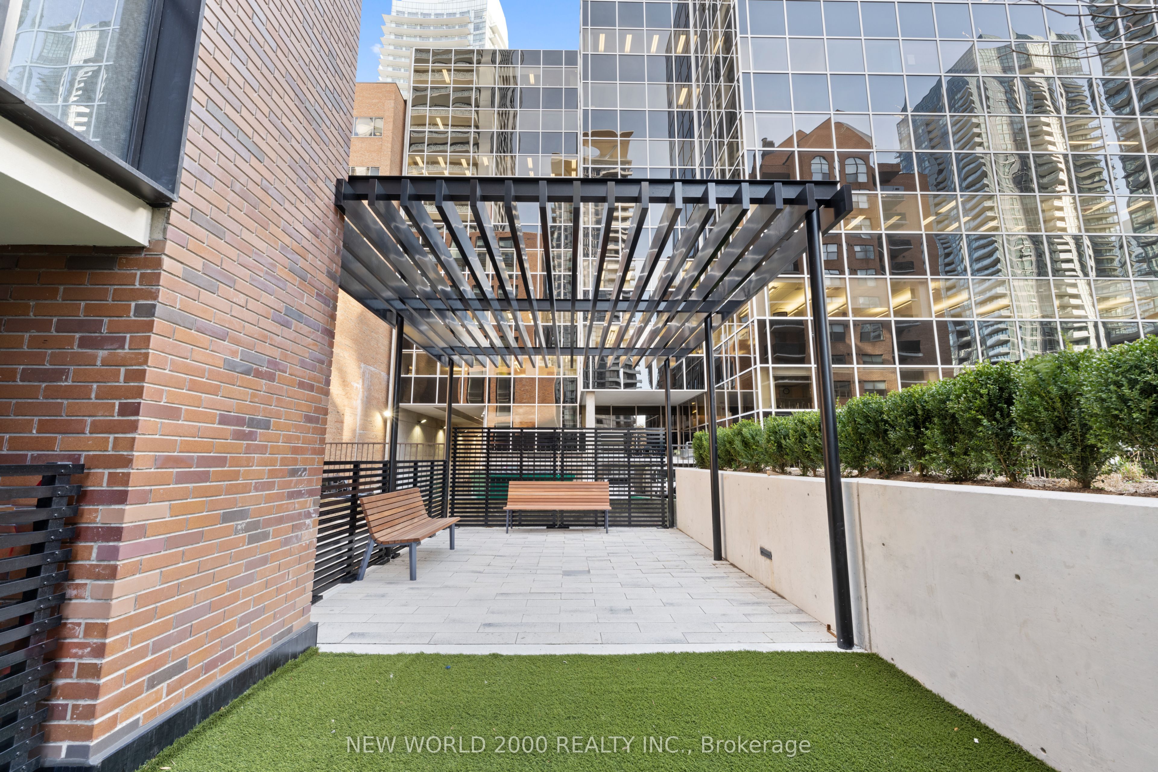 #510 - 101 Roehampton Avenue Property Photo 45