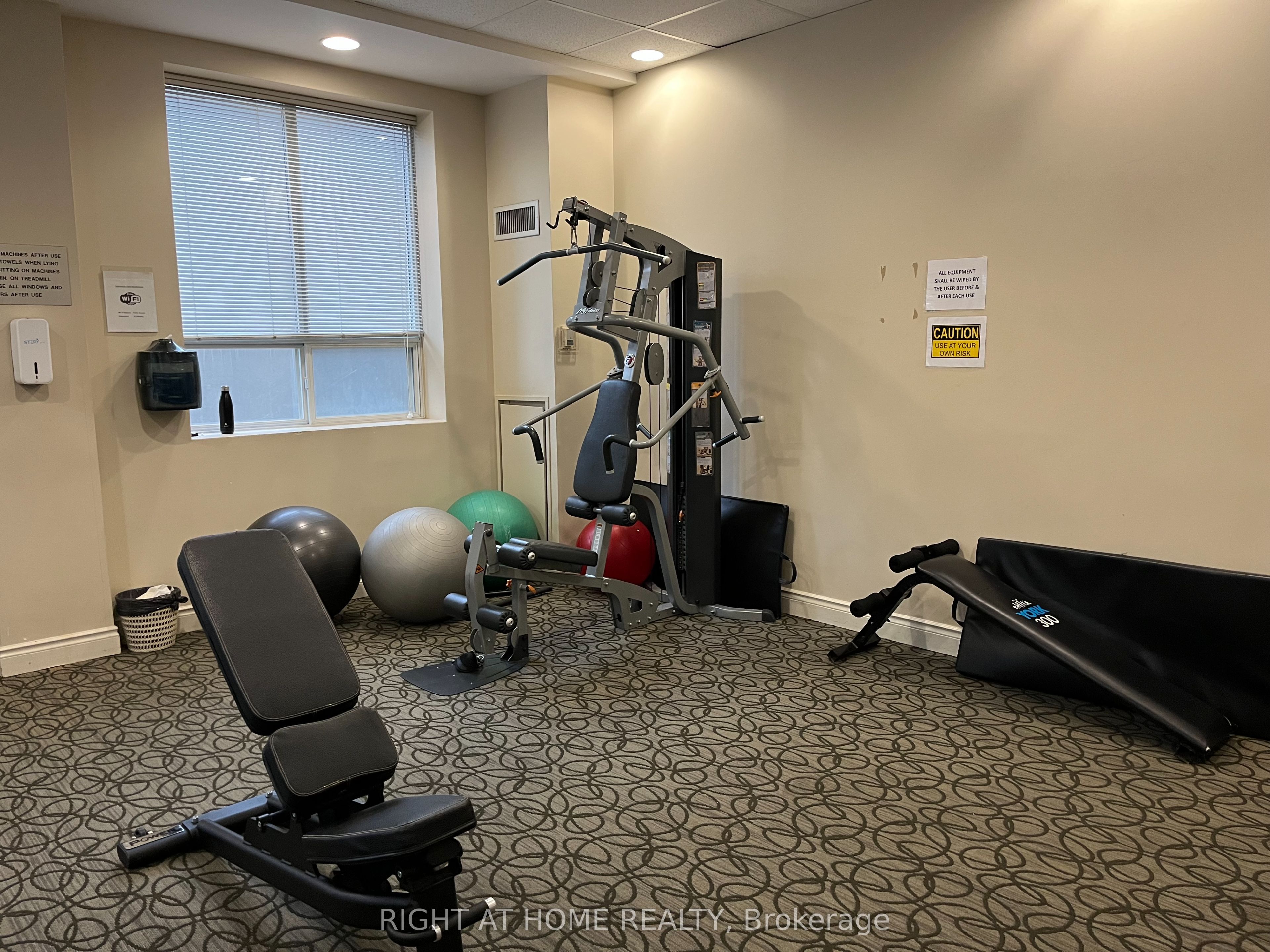 #ph1 - 3130 Yonge Street Property Photo 35