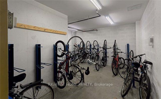 #ph1 - 3130 Yonge Street Property Photo 39