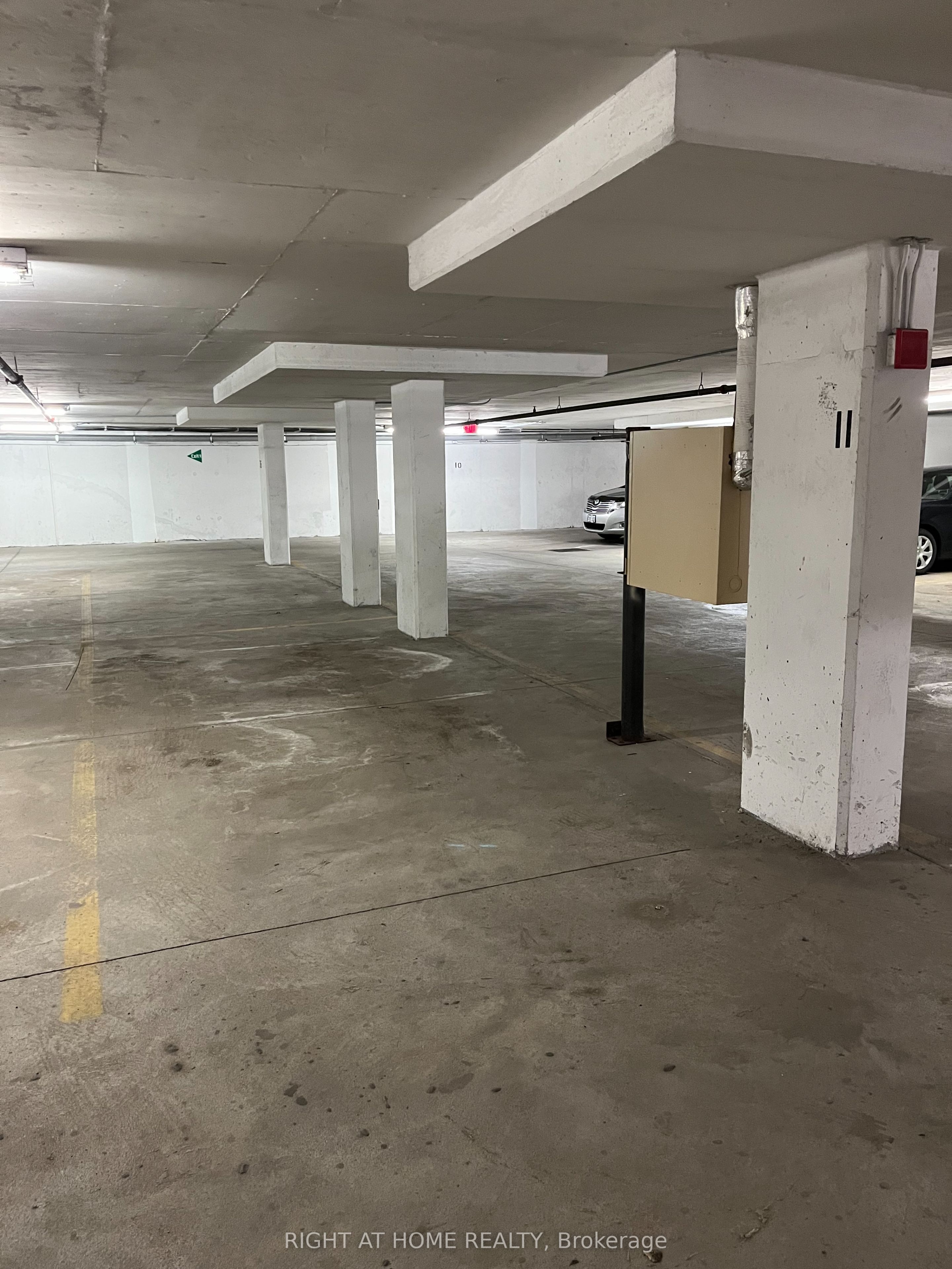 #ph1 - 3130 Yonge Street Property Photo 41