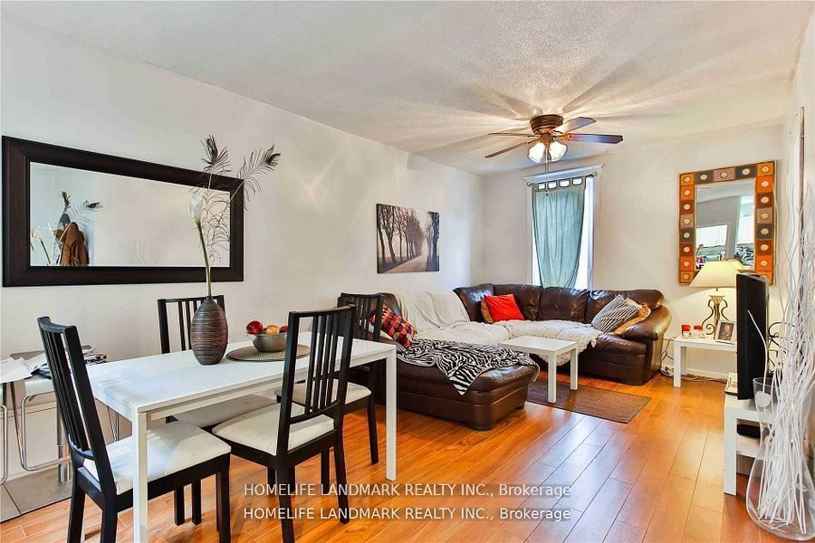 2607 Yonge Street Property Photo 10