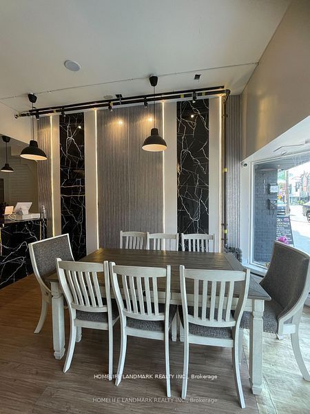 2651 Yonge Street Property Photo 2