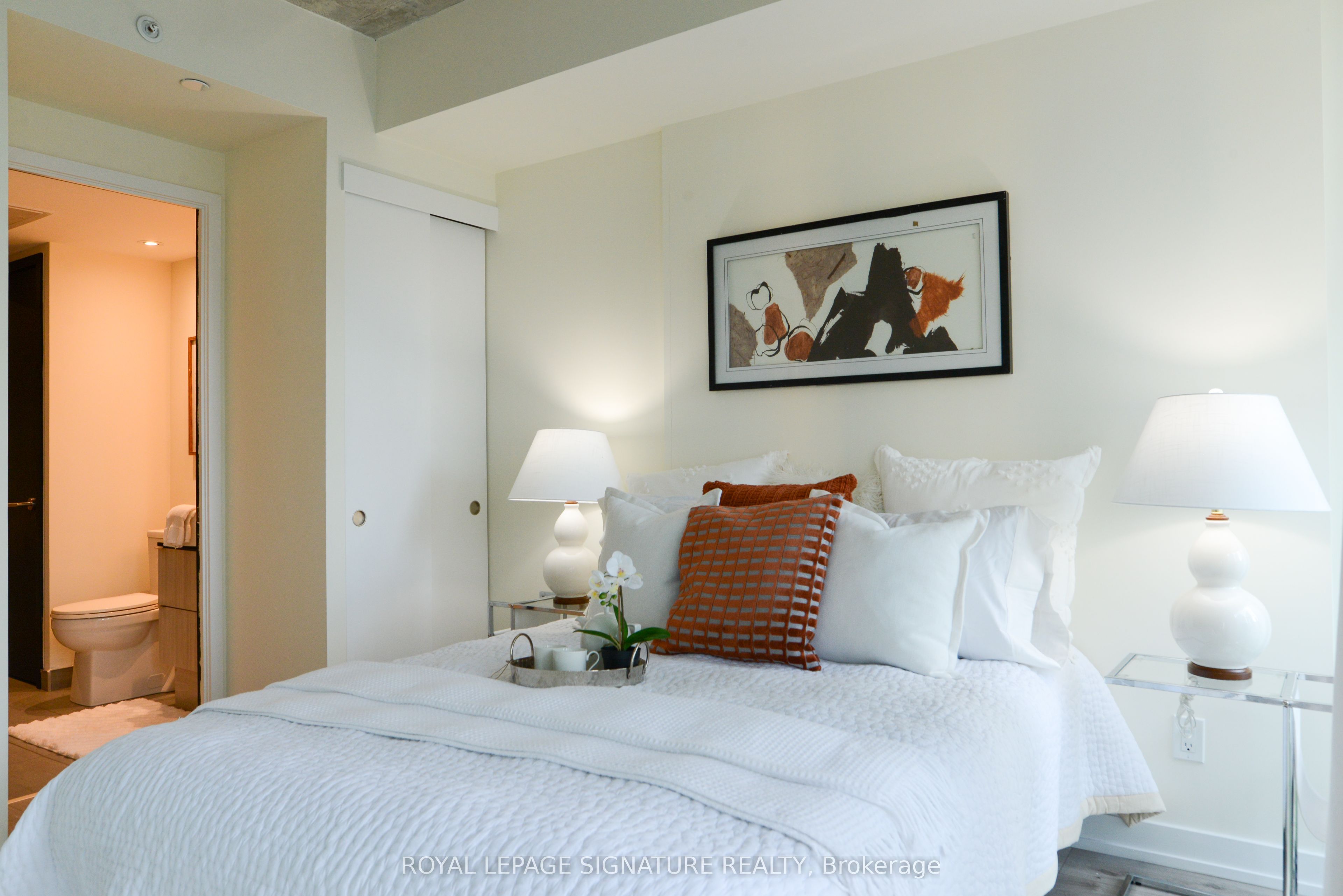 161 Roehampton Avenue 605 Property Photo 31