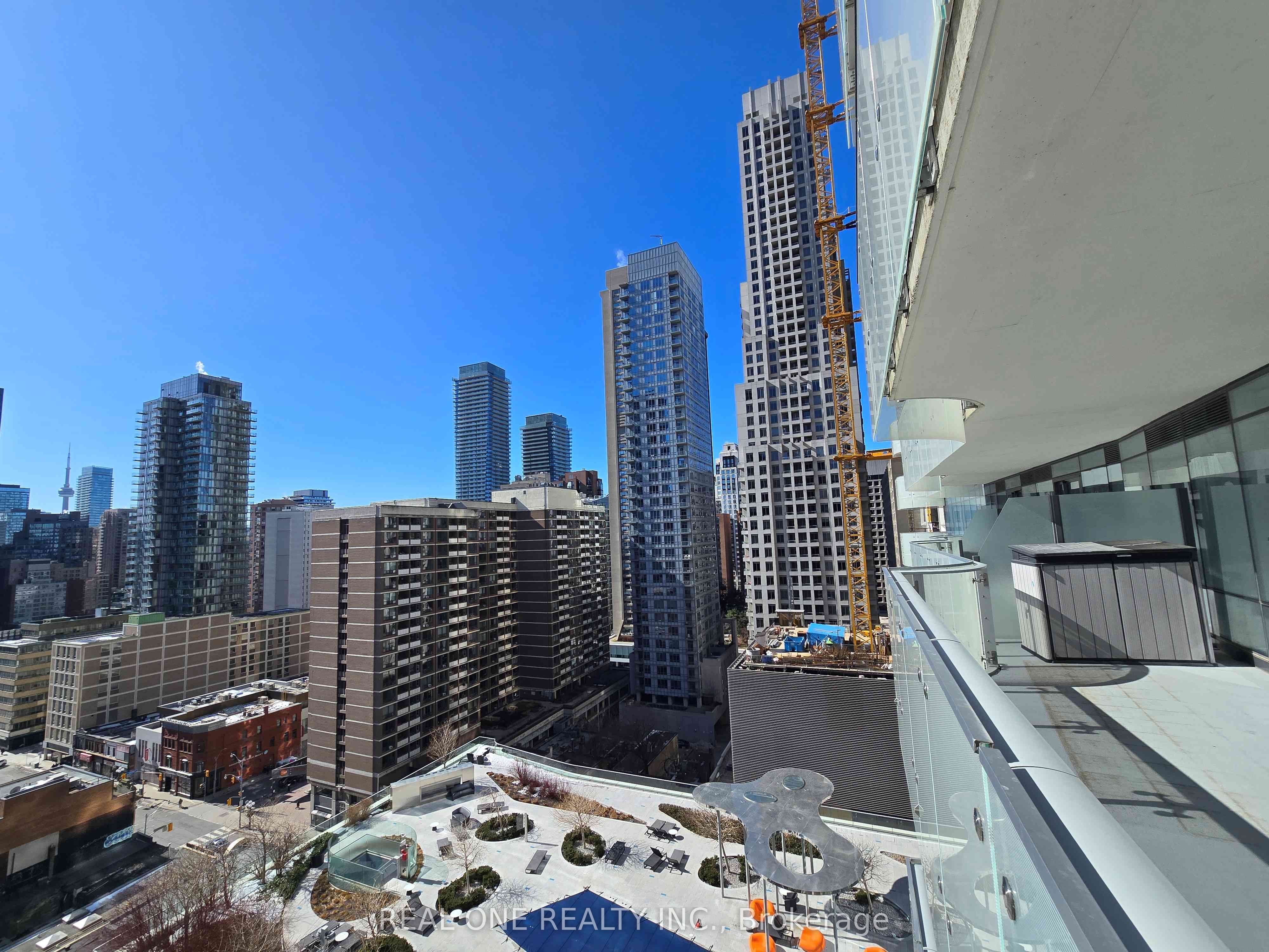 #1204 - 1 Bloor Street Property Photo 19