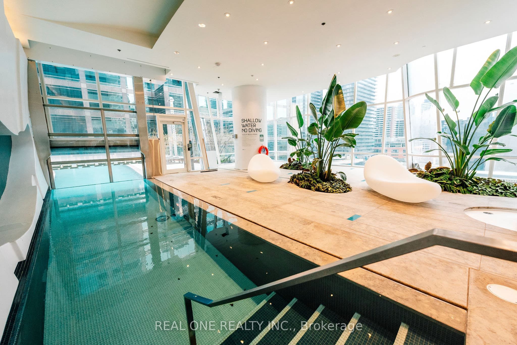 #1204 - 1 Bloor Street Property Photo 22