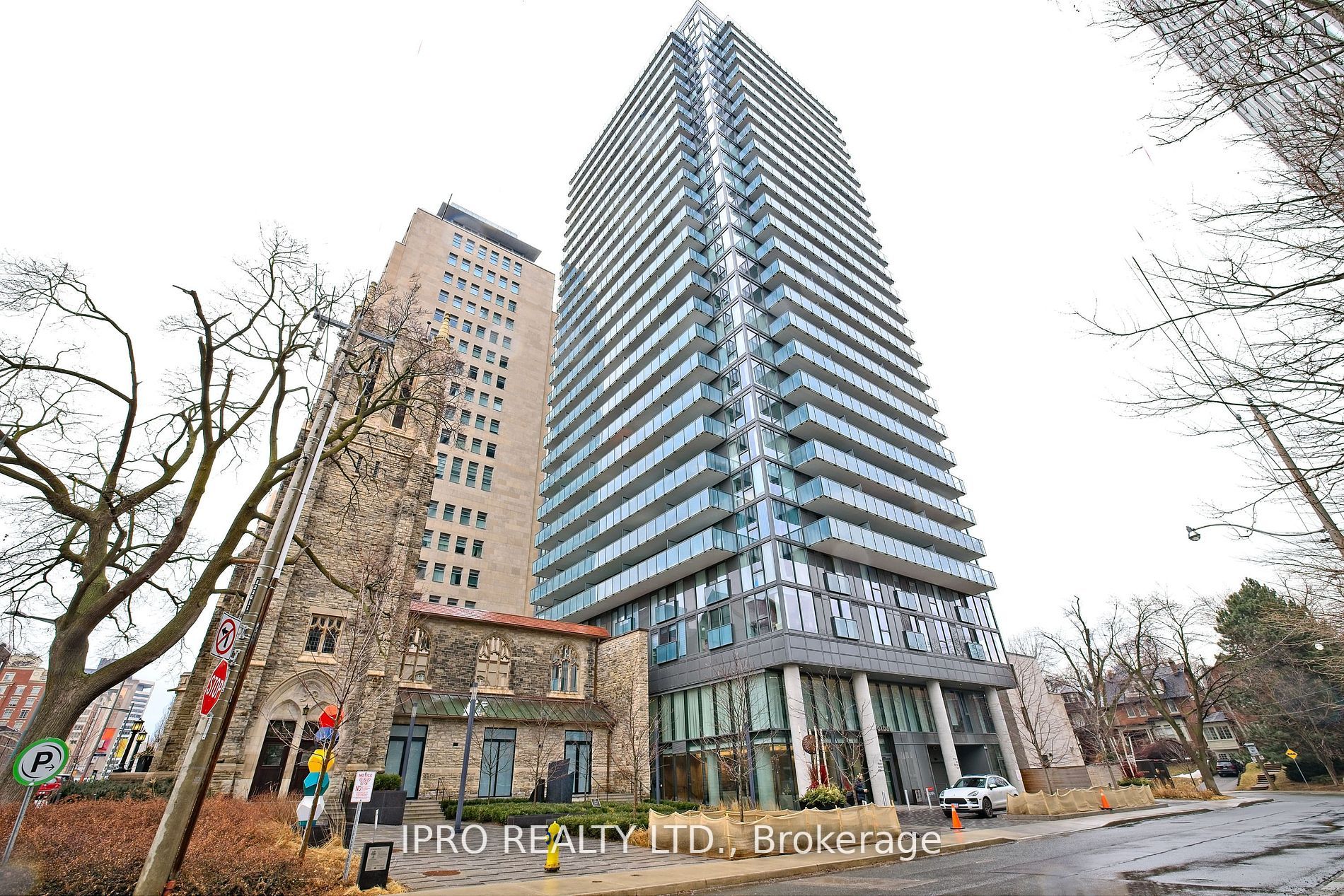 #409 - 99 Foxbar Road Property Photo 2