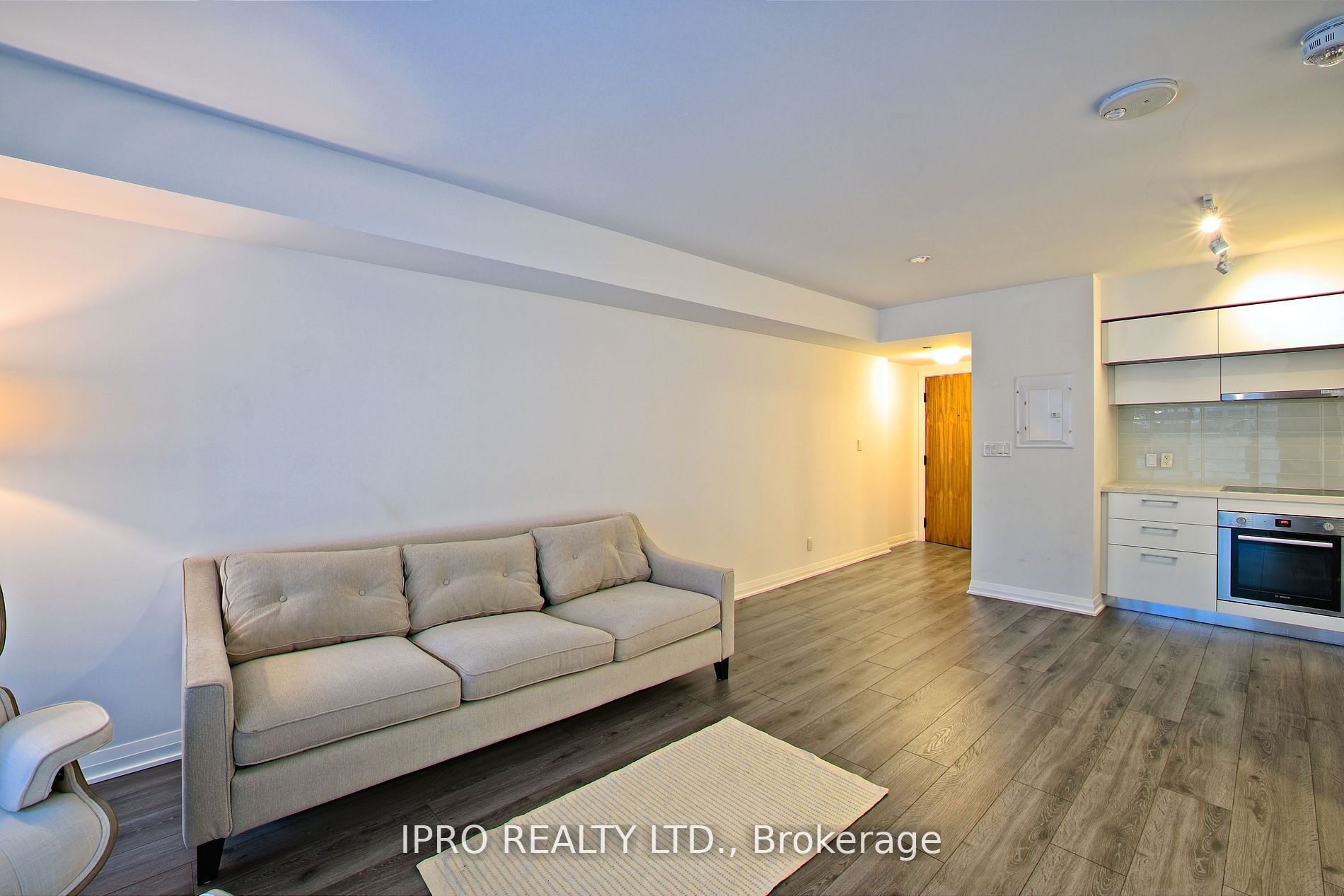 #409 - 99 Foxbar Road Property Photo 20