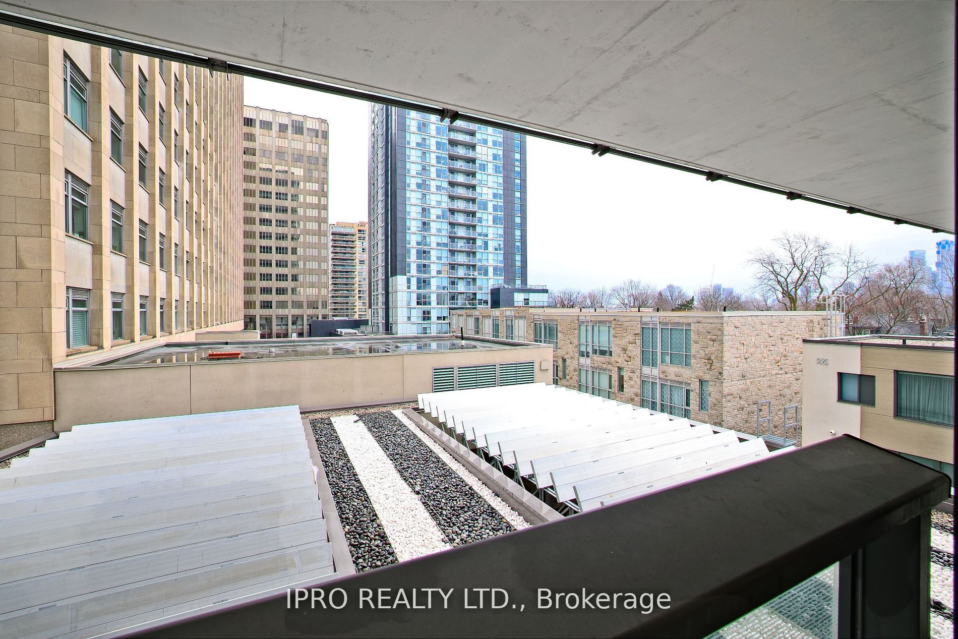 #409 - 99 Foxbar Road Property Photo 40