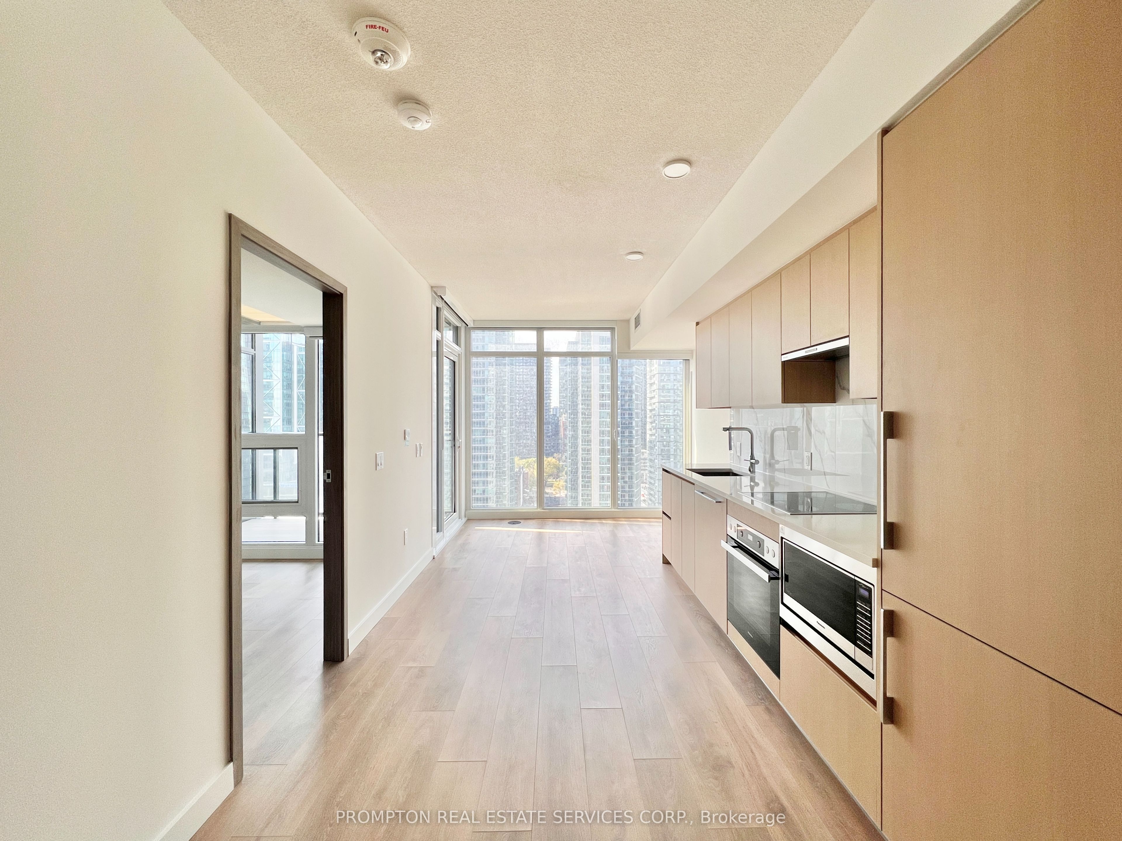 1 Concord Cityplace Way 1912 Property Photo 3