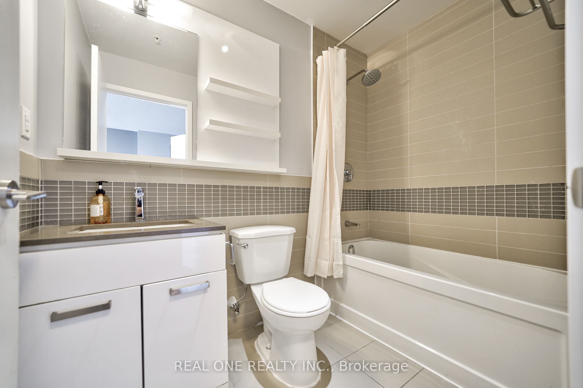 295 Adelaide Street W 3106 Property Photo 26