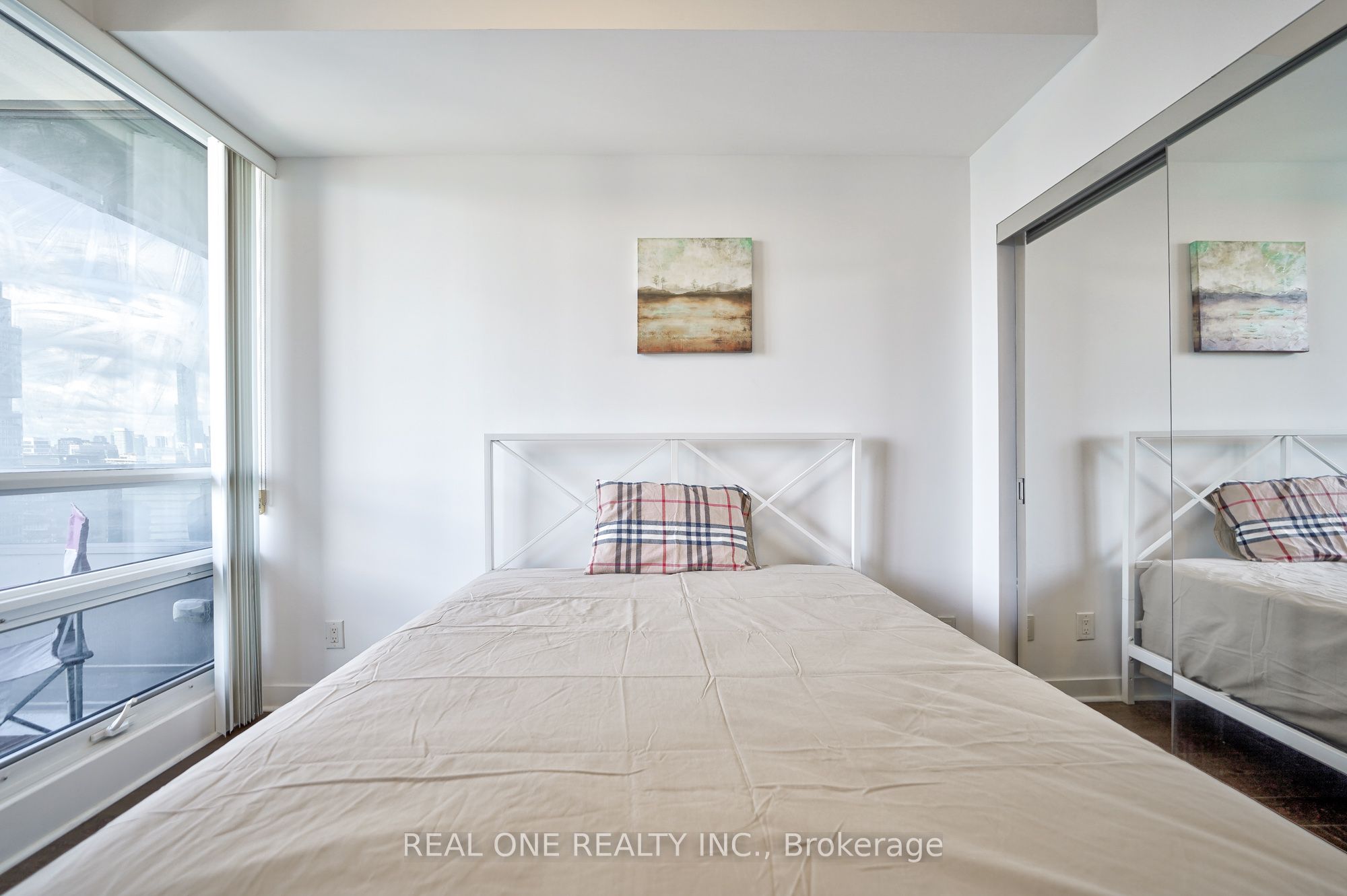 295 Adelaide Street W 3106 Property Photo 31