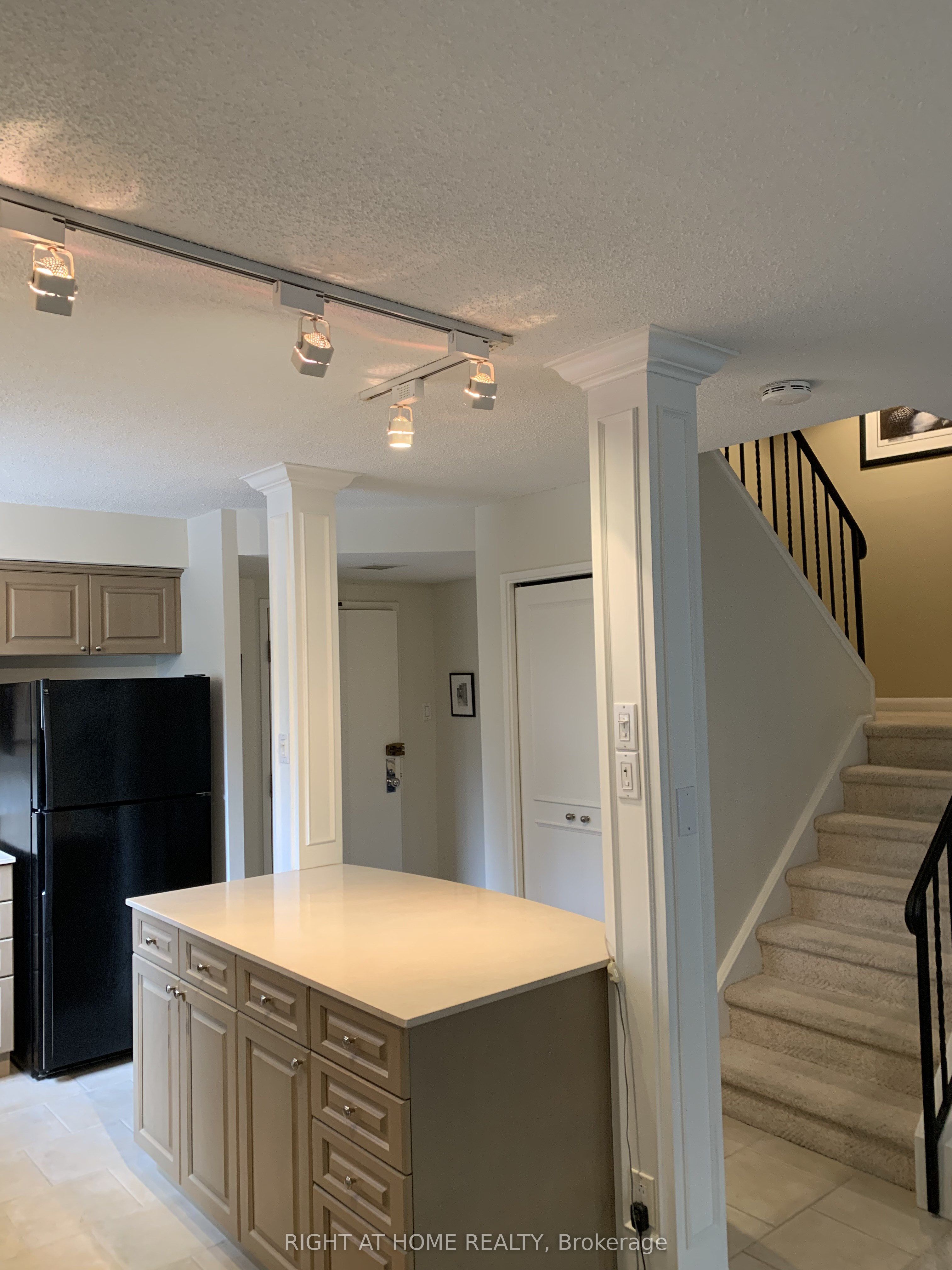 #318 - 40 Sylvan Valley Way Property Photo 13