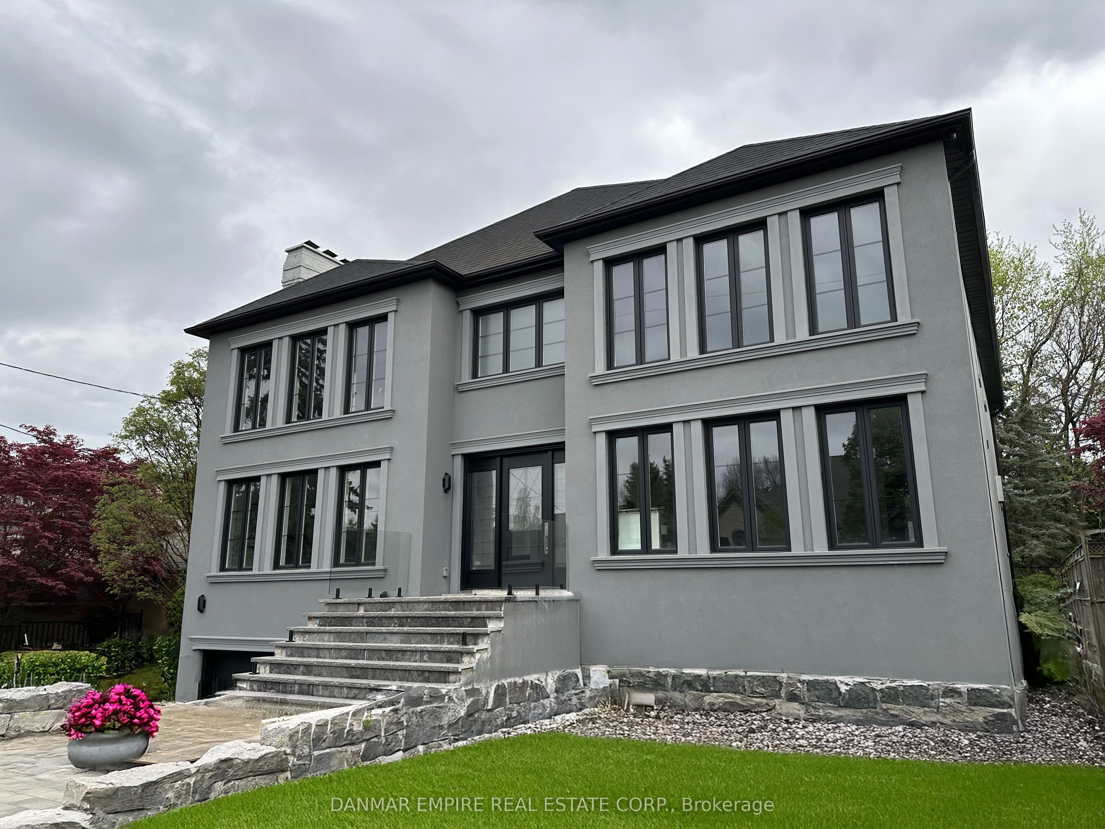 71 Gordon Road Property Photo 1