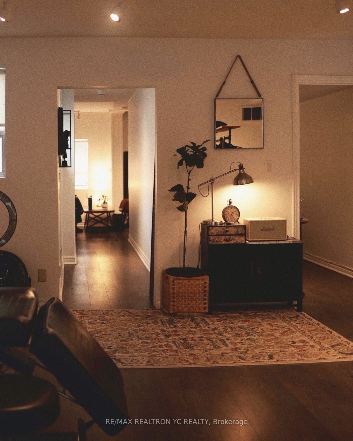 3334 A Yonge Street Property Photo 1