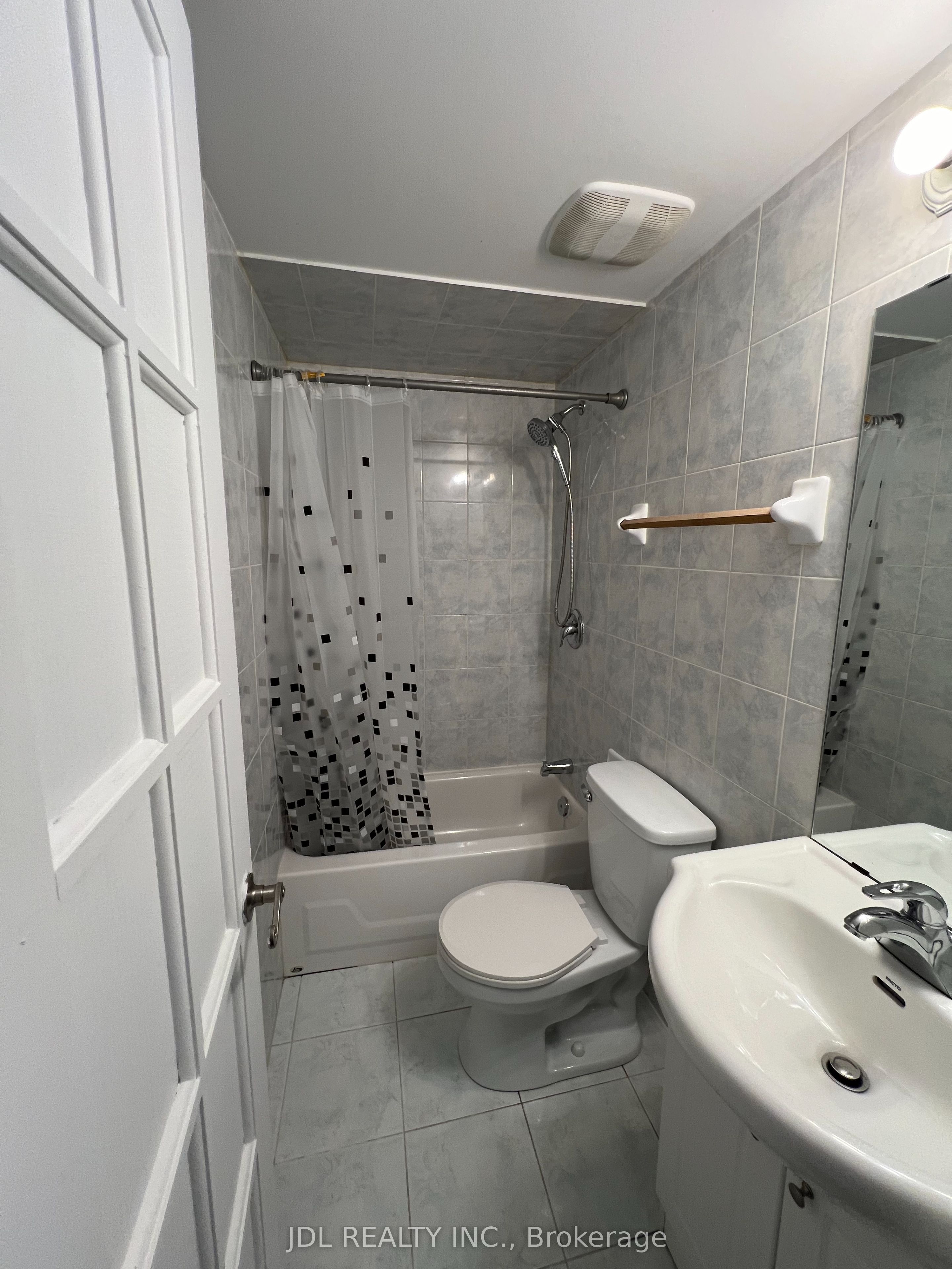 44 Sullivan Street Property Photo 28