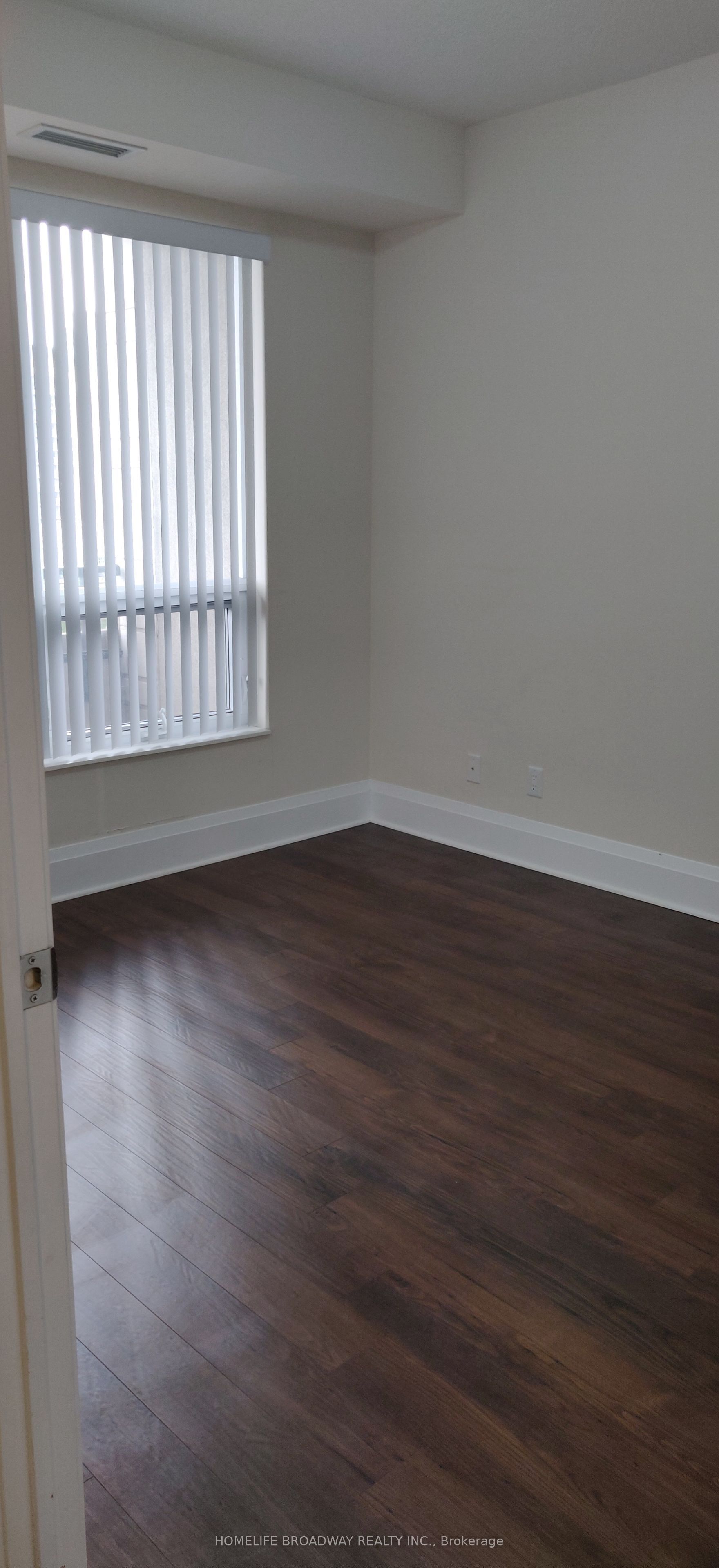 100 Harrison Garden Boulevard 715 Property Photo 13